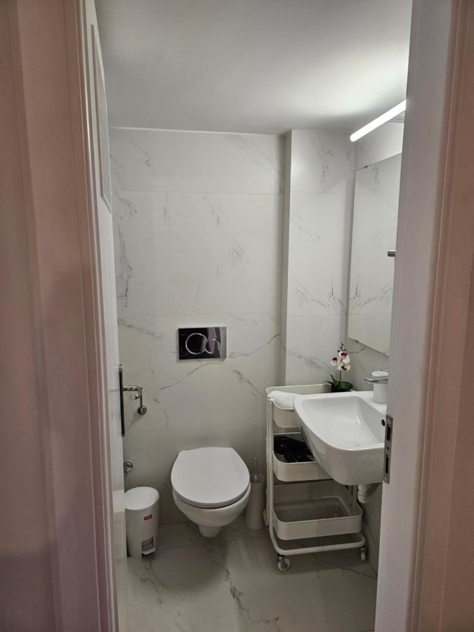 F23 Apartment Атина Екстериор снимка
